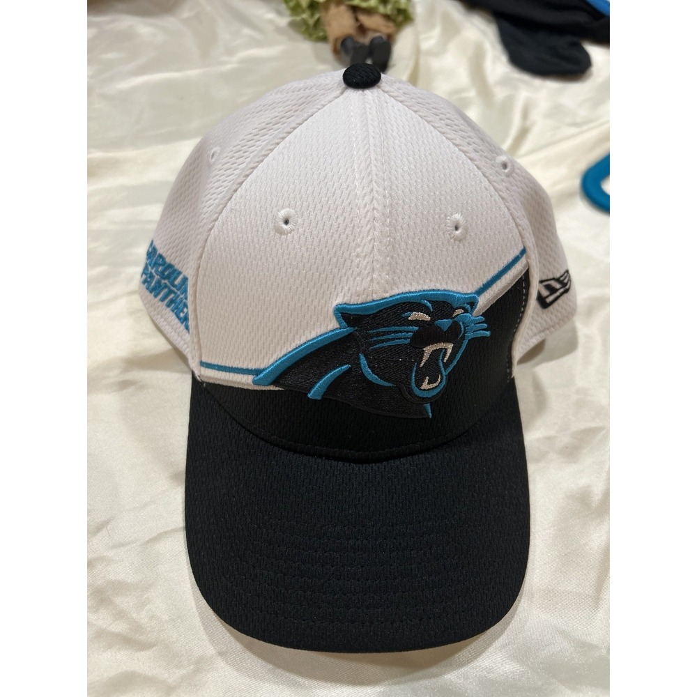 New Era NFL Carolina Panthers 39THIRTY Flex Fit Hat Medium Large XL White Blue